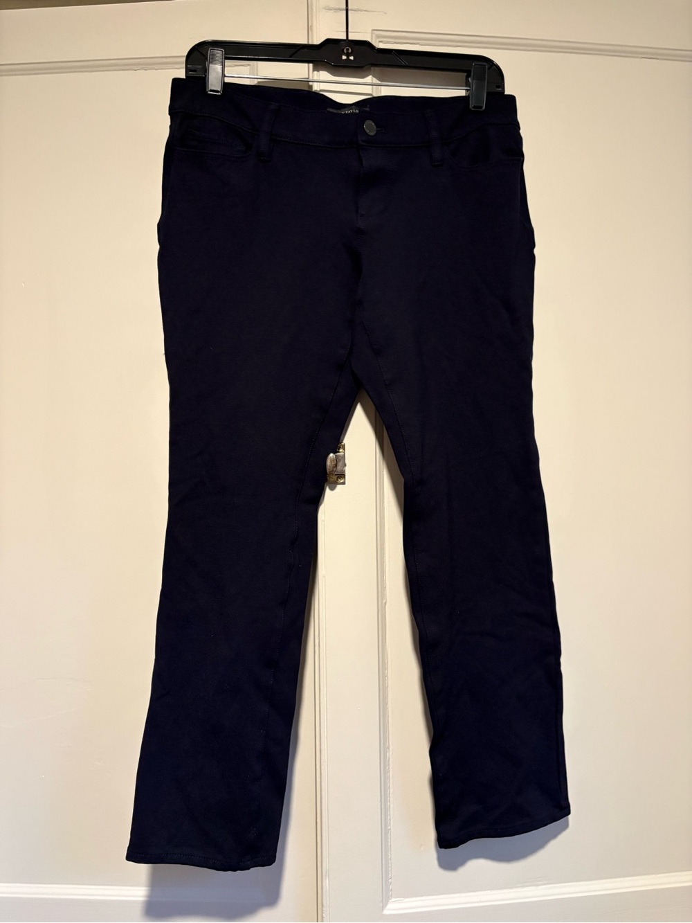 Ann Taylor Petite Navy Low Rise Knit Pants